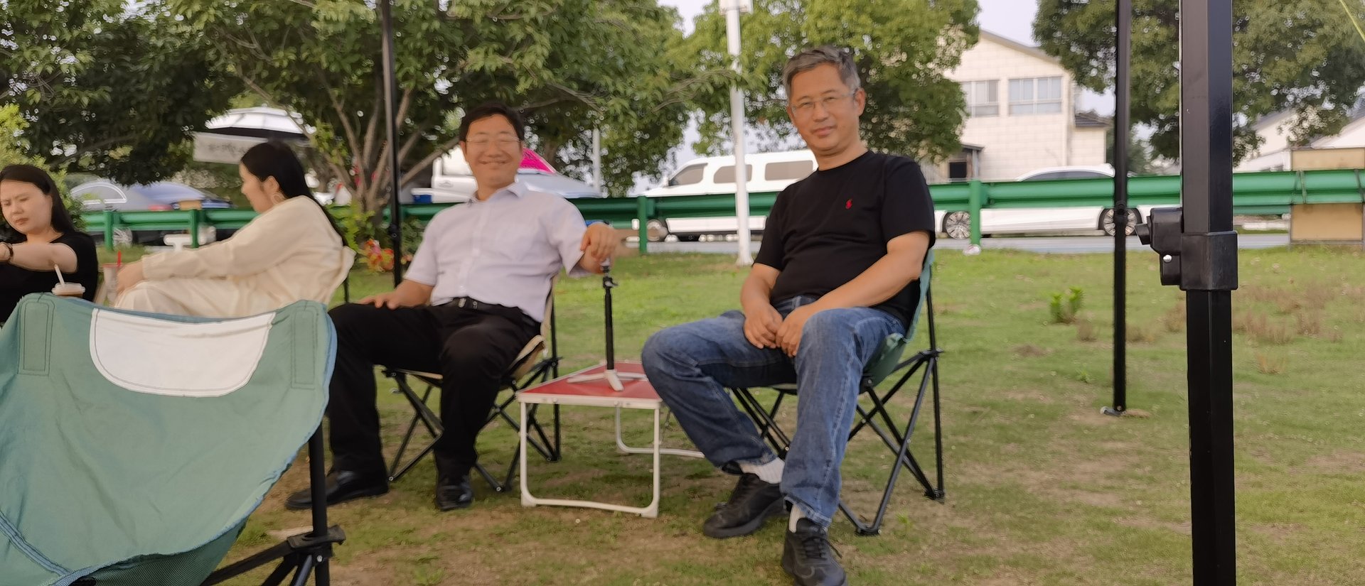 原始照片：老大老二合照